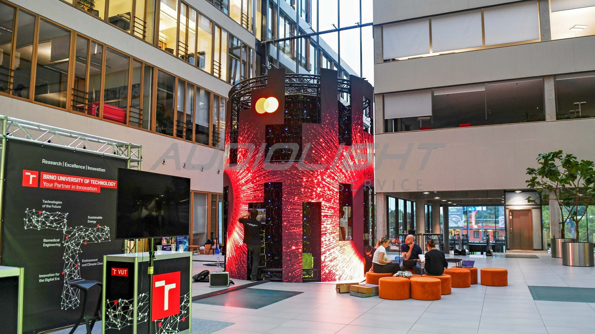 LED construction at Innovation week 2025